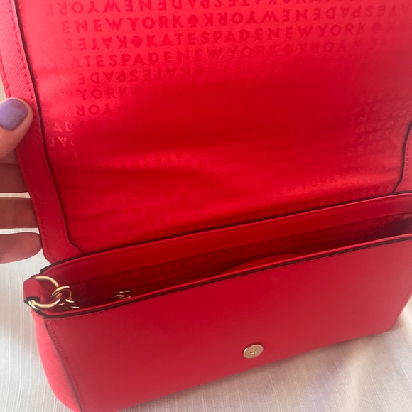 Kate Spade Vibrant Red Crossbody Bag - Picture 3 of 11